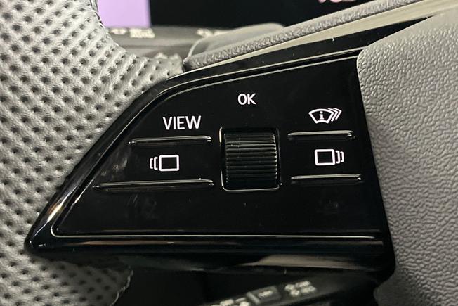 AUDI  A6 Photo 16