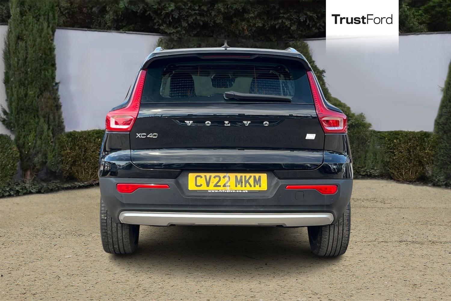 Volvo XC40 Photo 6