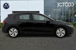 VOLKSWAGEN Golf Photo 4