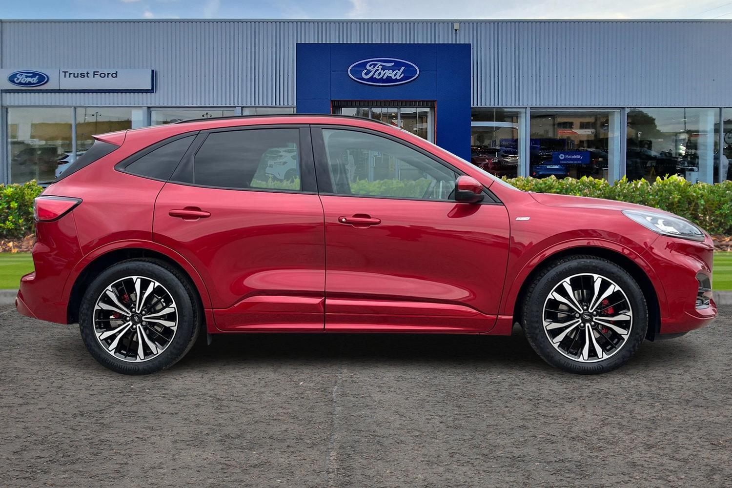 Ford Kuga Photo 2