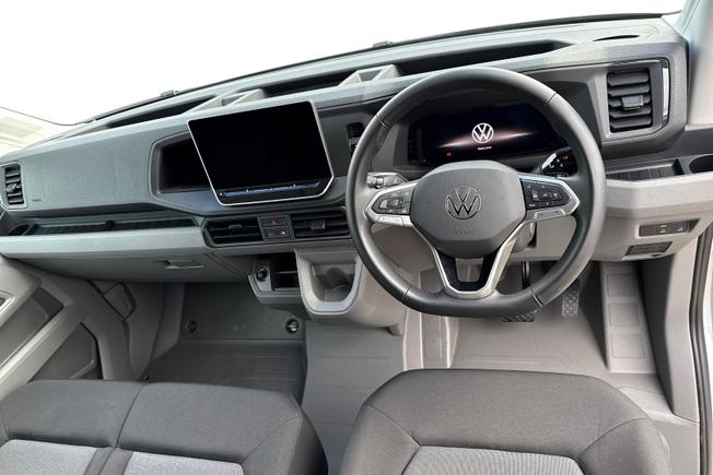 VOLKSWAGEN Crafter Photo 11