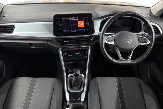 Volkswagen T-Roc Photo 10