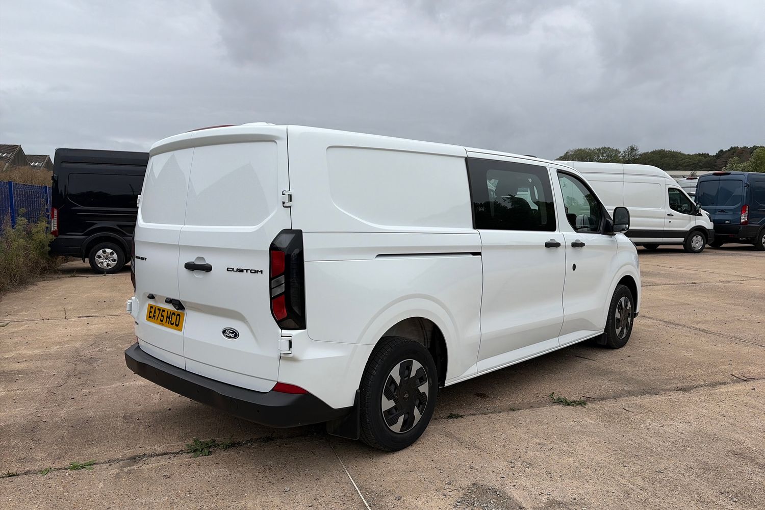 Ford TRANSIT CUSTOM Photo 21