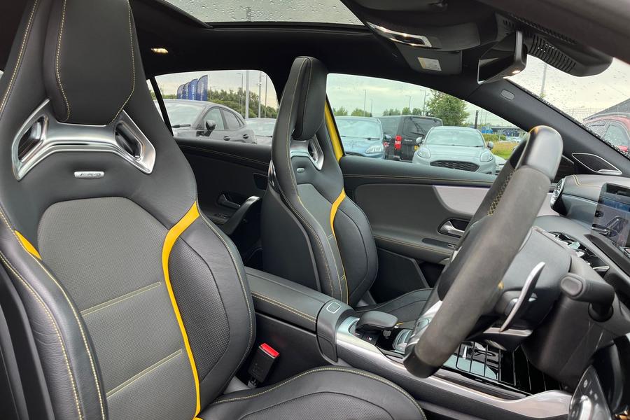 Mercedes-Benz A CLASS Photo autoimg-6c2aa0a303684a2346d5315d99173290cdeff3a4.jpg
