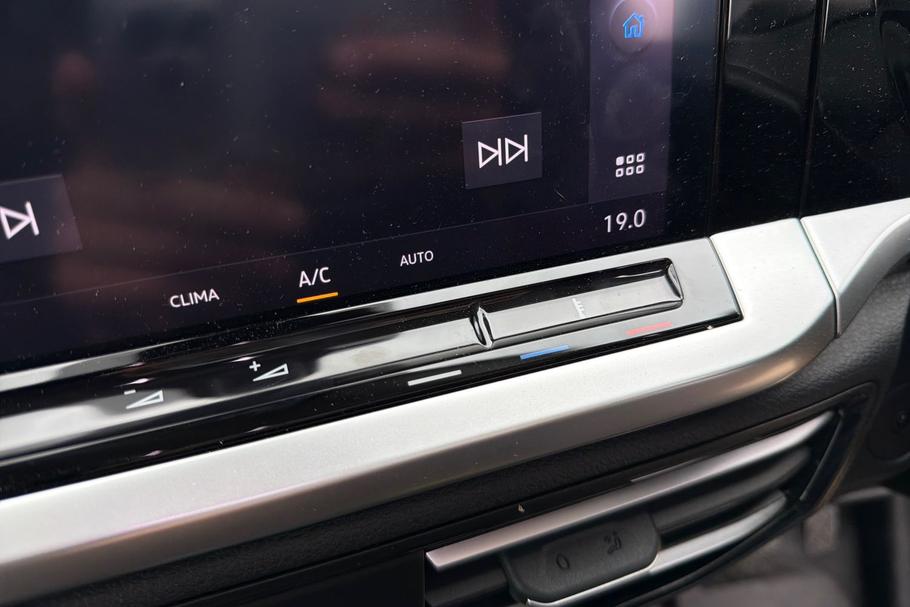 Used Ford TRANSIT CONNECT WR75ZBL 40