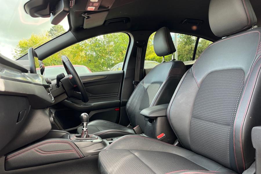 Ford Focus Photo autoimg-6c2c2b5707f3867064ca67aebdf1aef844f4dd6b.jpg