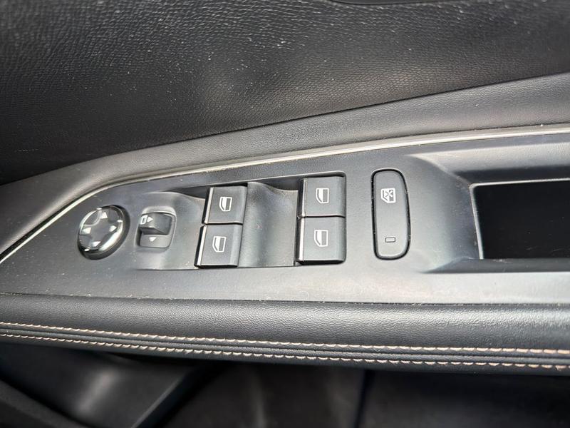Used Peugeot 5008 KV23ZHB 24