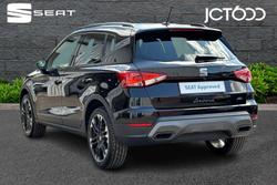 SEAT Arona Photo 3