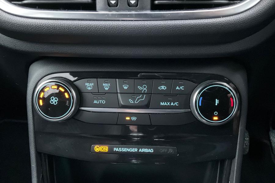 Ford PUMA Photo autoimg-6c30e5452679be12df2d0b23e5a7c943ab1643a8.jpg