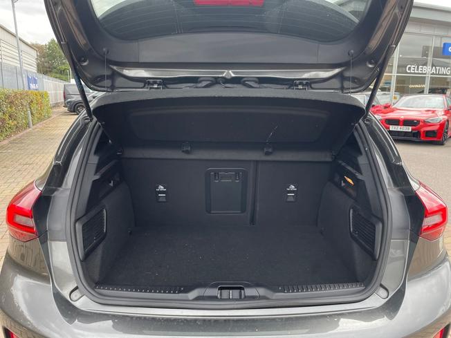 FORD Focus Photo 12