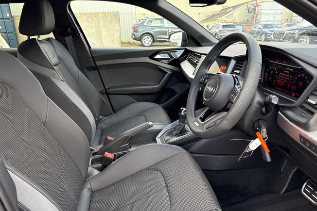 AUDI  A1 Sportback  Photo 34