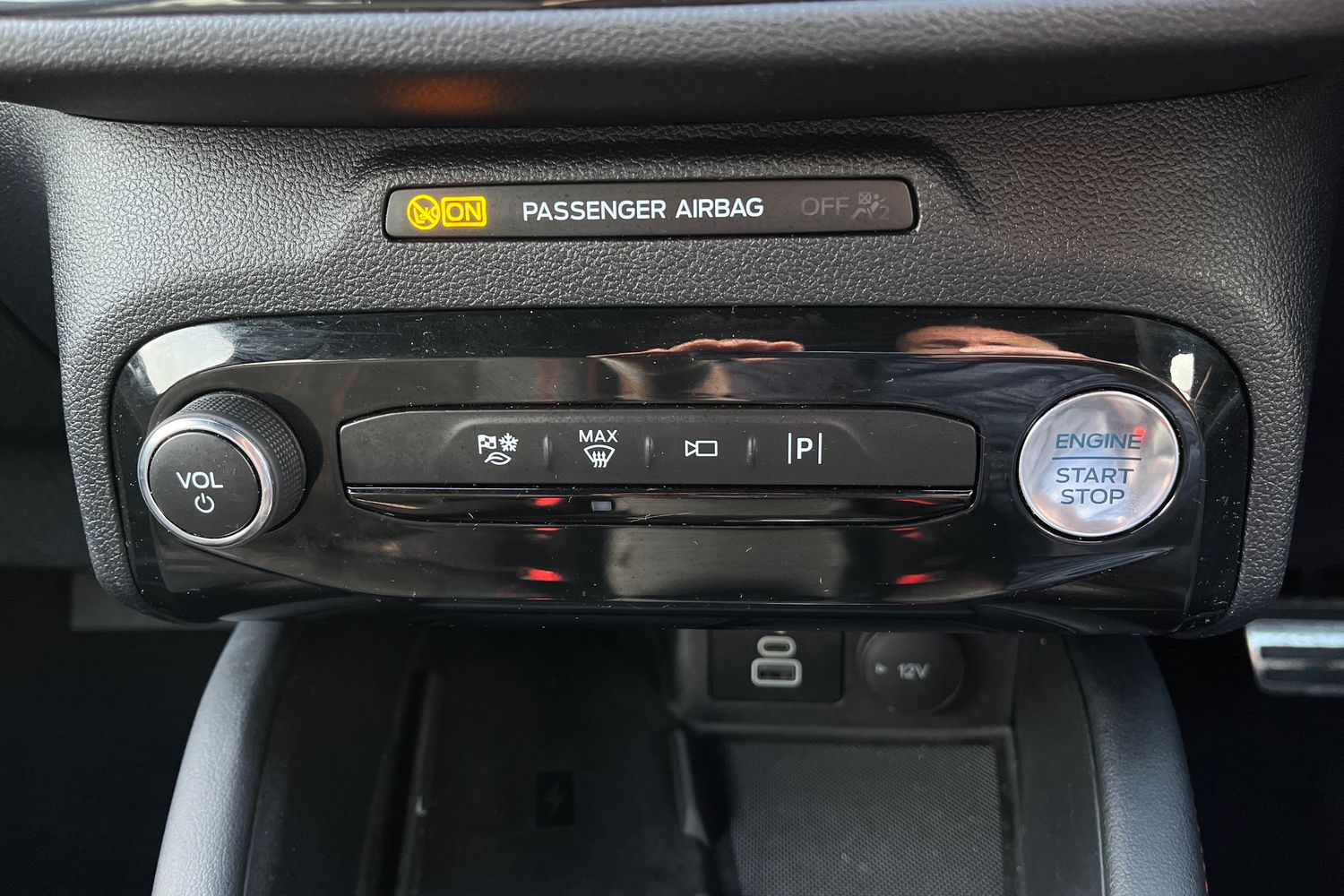 Ford KUGA Photo 28
