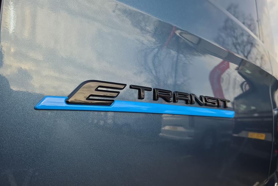 Used Ford E-TRANSIT CUSTOM AF75WWB 20