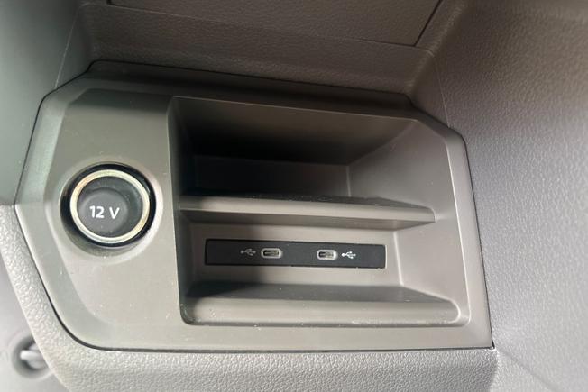 Volkswagen Crafter Photo 40