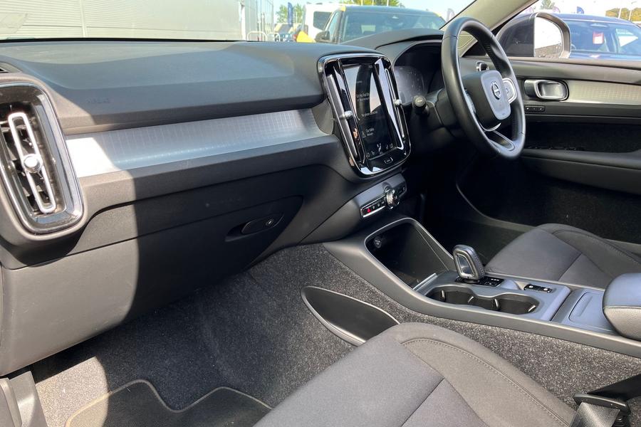 Volvo XC40 Photo autoimg-6c3fb766643d3c24aa09c81ad7eae3b09c3ad783.jpg