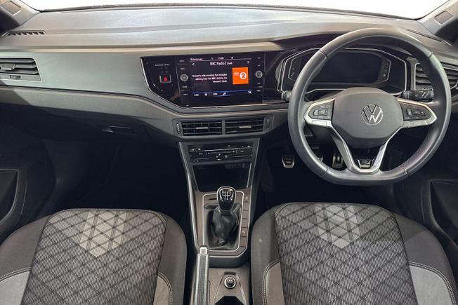 VOLKSWAGEN Polo Photo 10