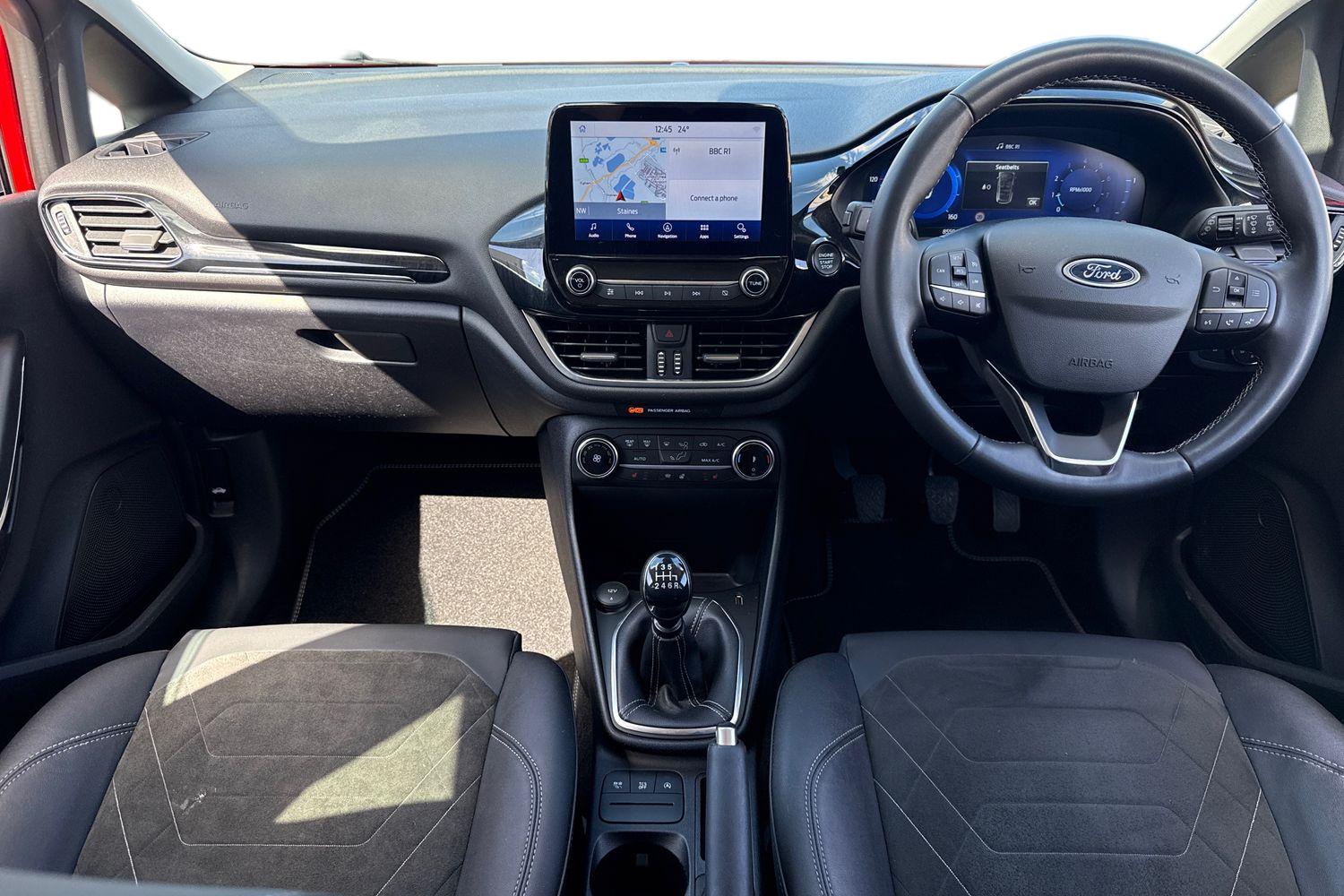 Ford Fiesta Photo 9