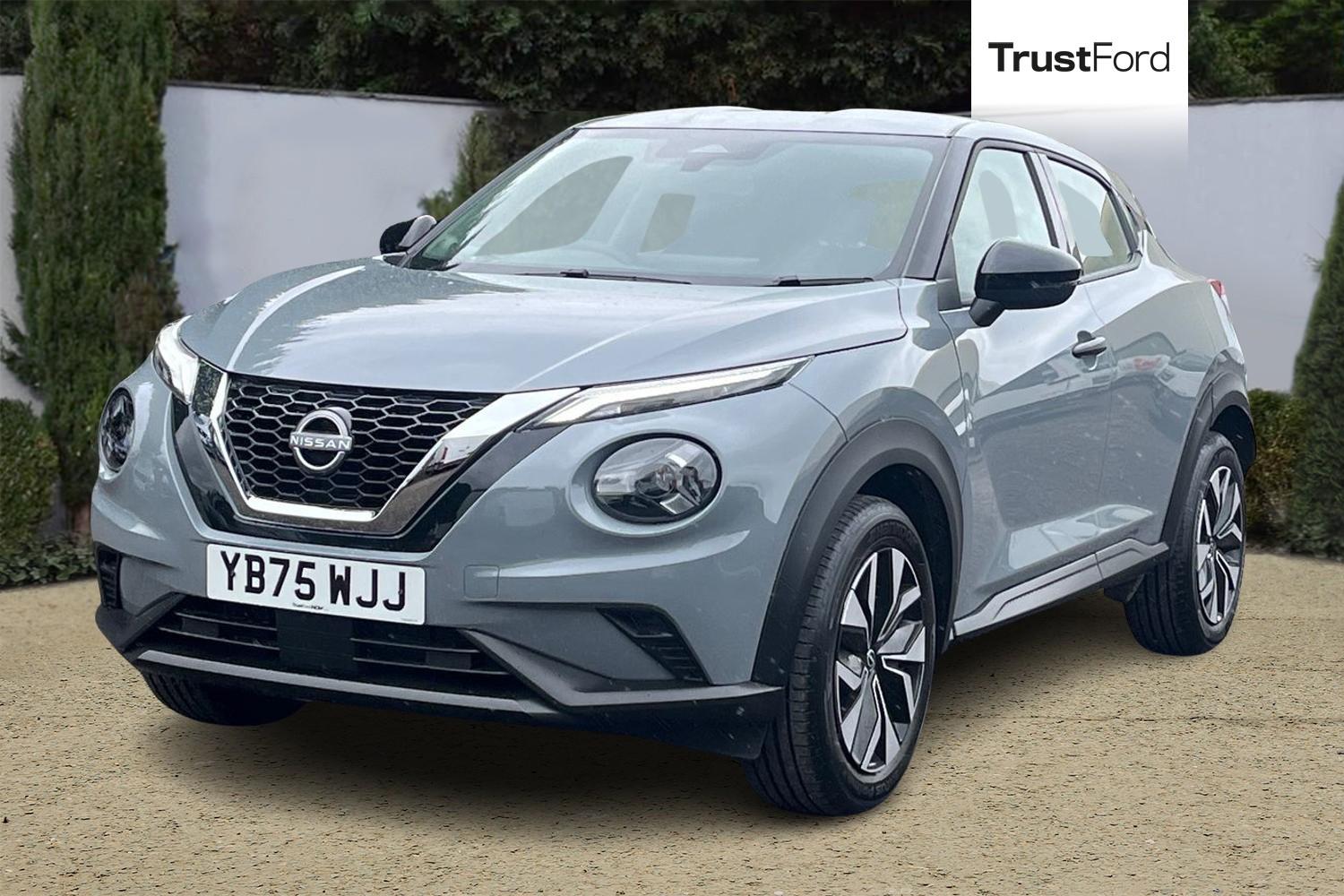 Nissan JUKE Photo 4