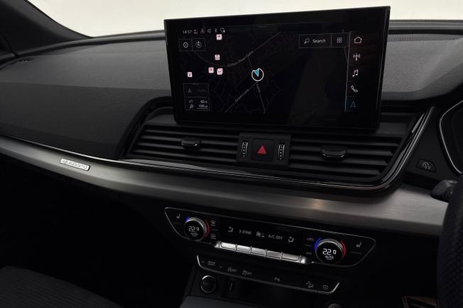 AUDI Q5 Photo 14
