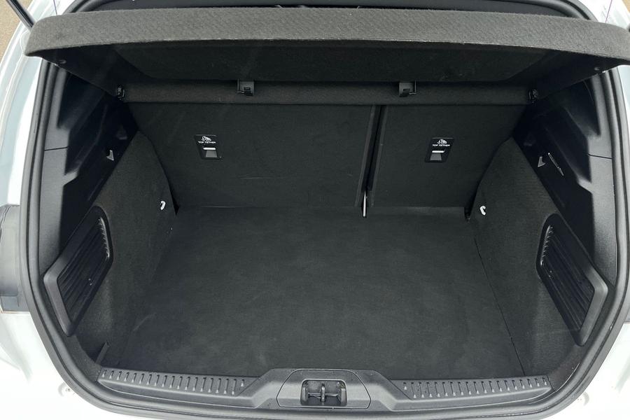 Ford FOCUS Photo autoimg-6c5252ac14f00c14621bc50b90a446ef8251c2d3.jpg