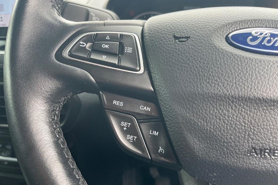Ford ECOSPORT Photo autoimg-6c54a971f024760bfb4adfbe284276915e6b03ca.jpg