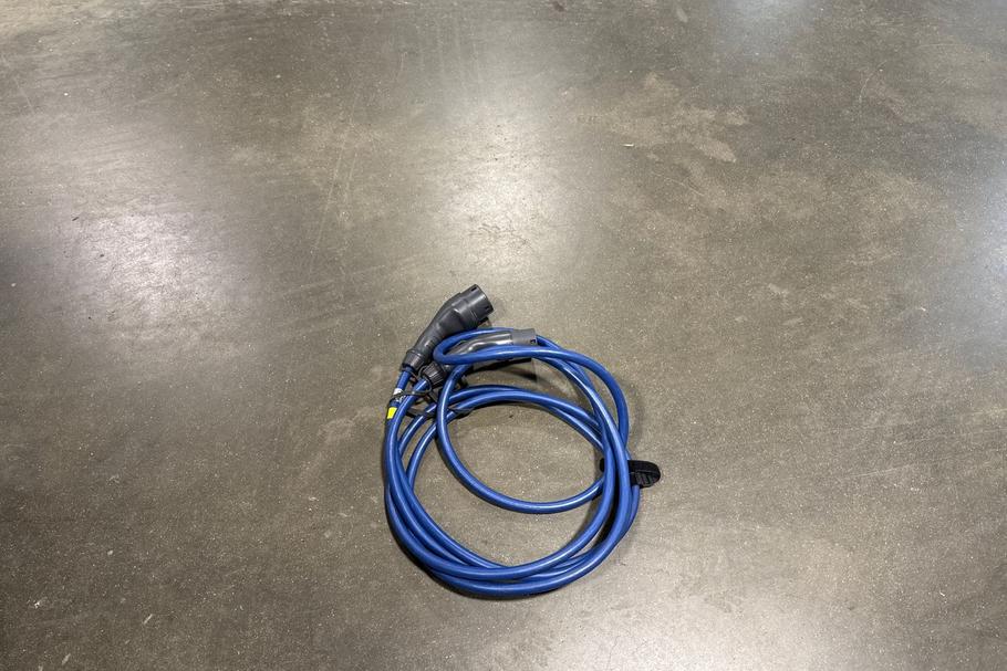 Used Ford MUSTANG MACH-E 26