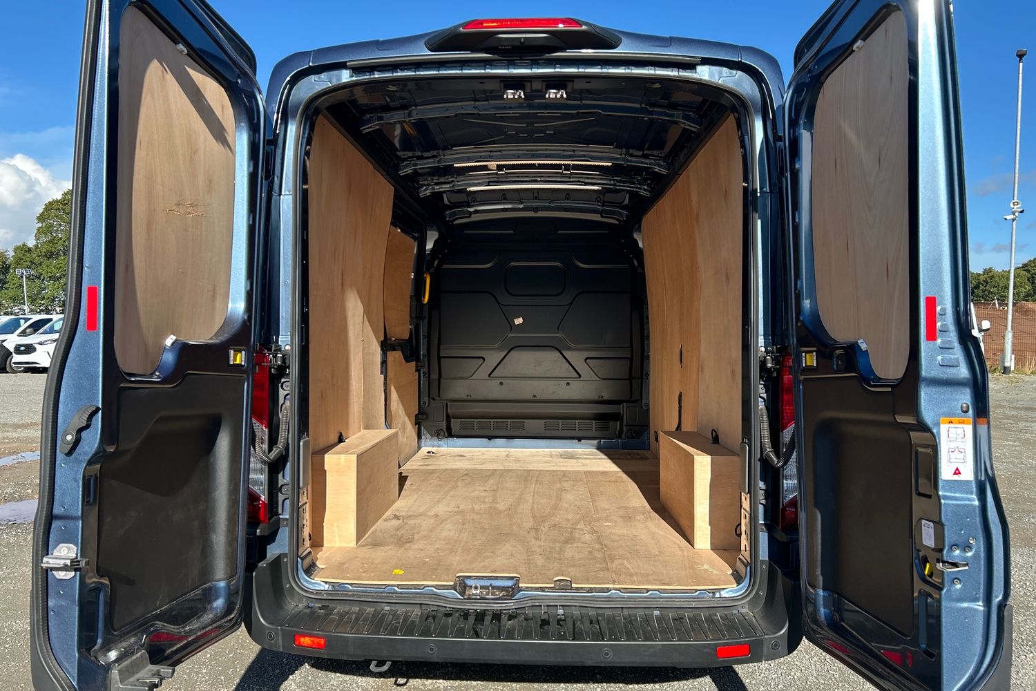 Ford TRANSIT Photo 6