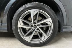AUDI Q3 Photo 5
