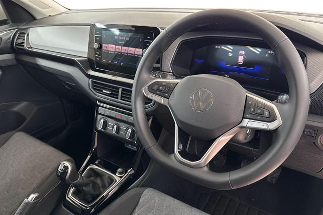 Volkswagen T-Cross Photo 6