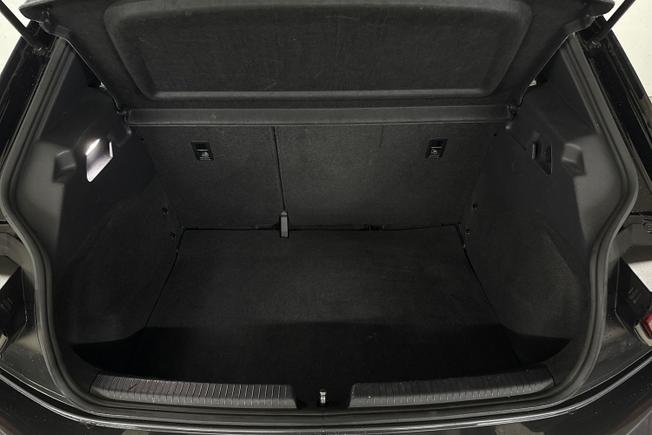 Volkswagen ID.3 Photo 12