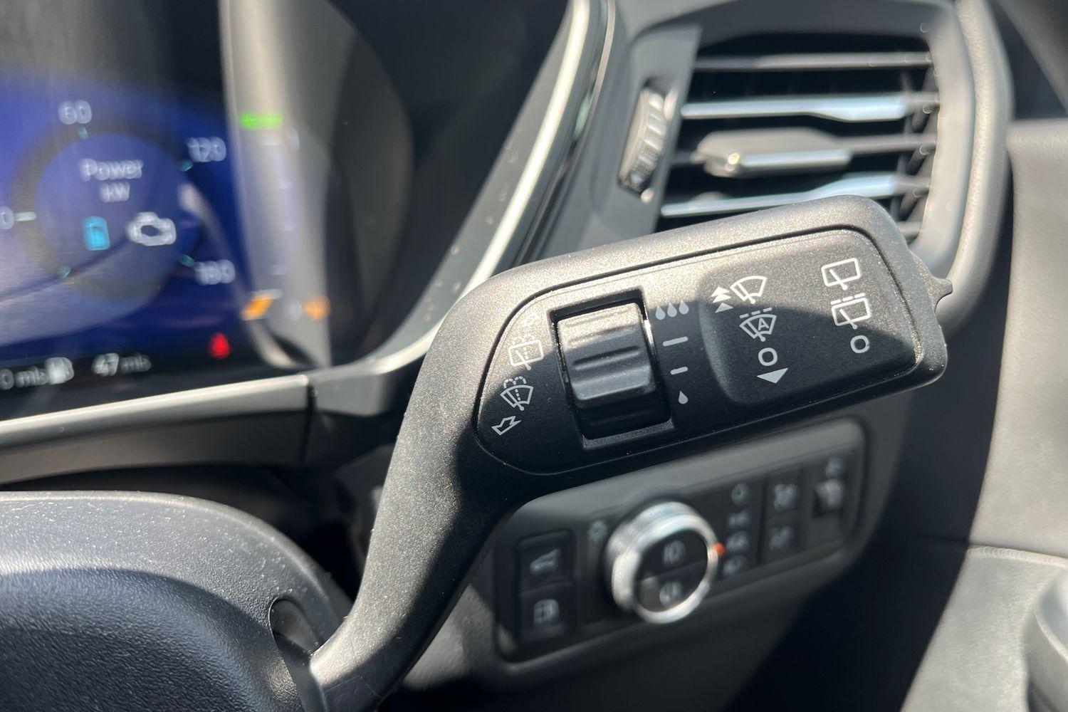 Ford Kuga Photo 14
