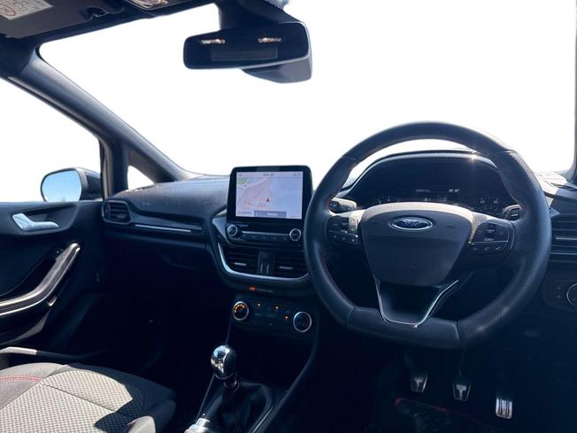 FORD Fiesta Photo 6