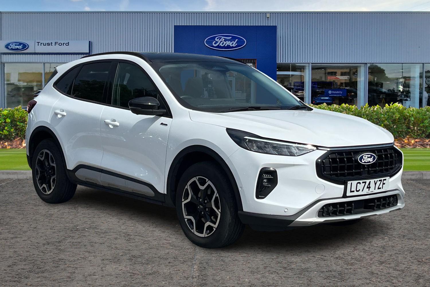 Ford KUGA Photo 0