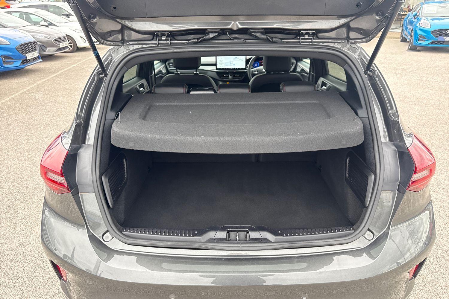Ford FOCUS Photo 20