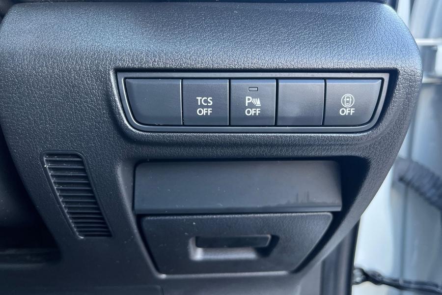 Mazda MX-30 Photo autoimg-6c5cd531362b20f75f672b2477231ca6acdbc639.jpg