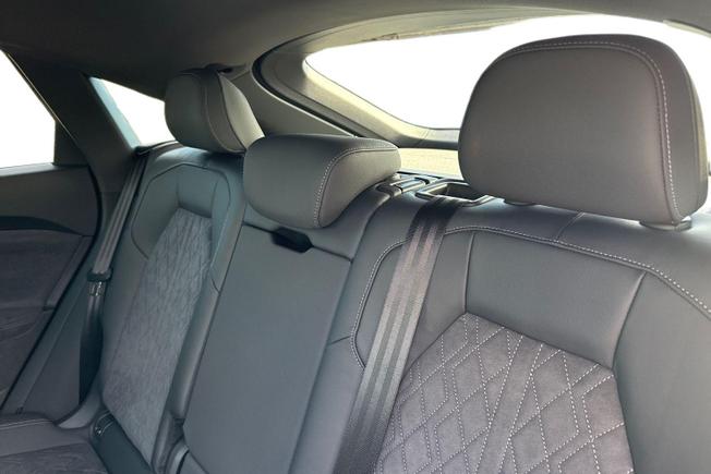 AUDI Q5 Photo 9