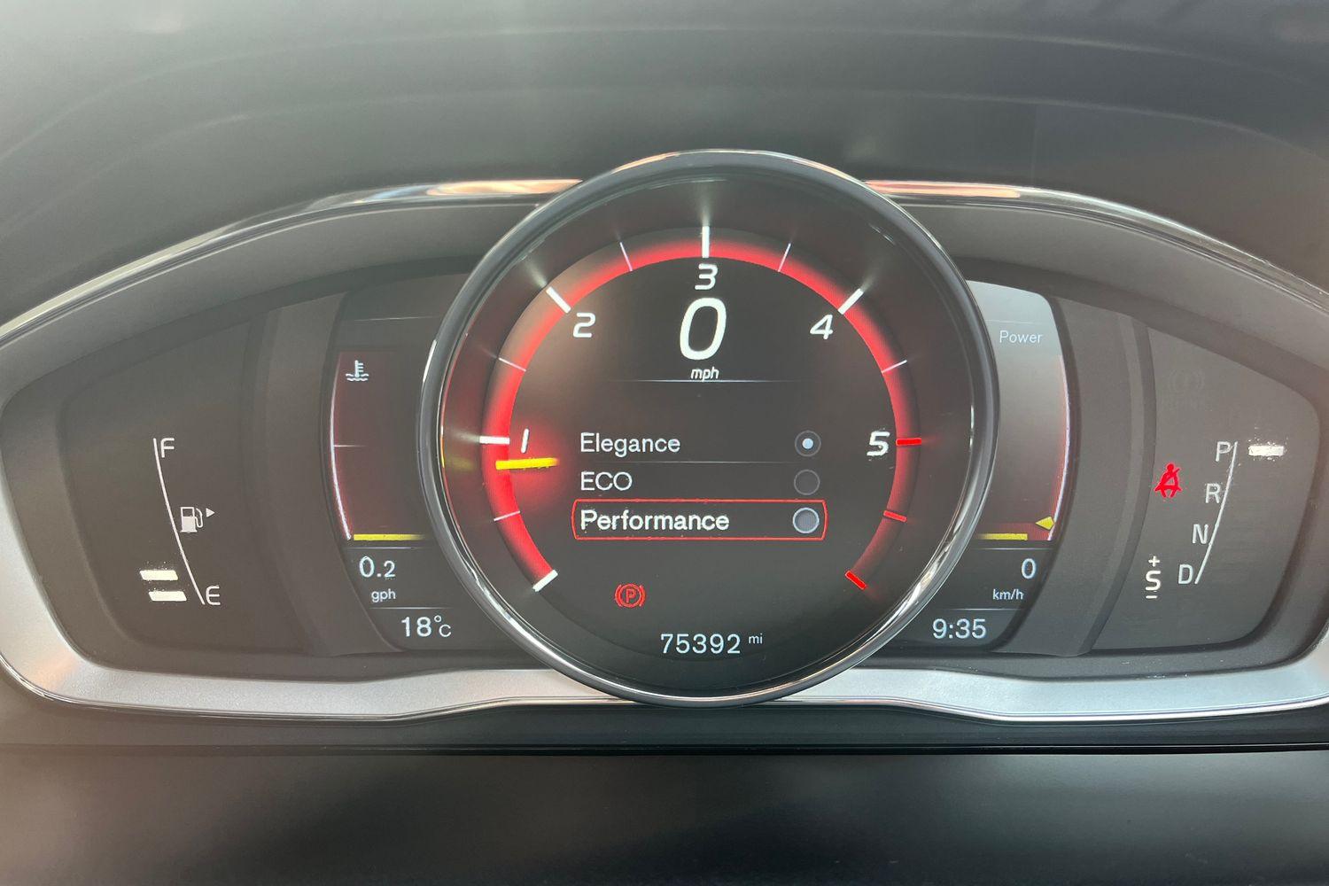 Volvo XC60 Photo 35