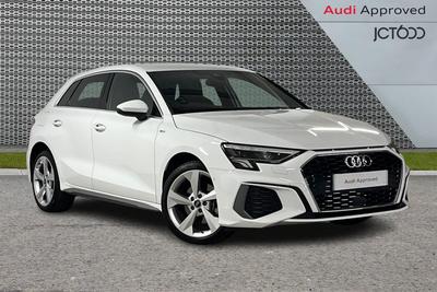 2023 AUDI A3 1.4 TFSIe 40 S line Sportback 5dr Petrol Plug-in Hybrid S Tronic Euro 6 (s/s) 13kWh (204 ps) at JCT600