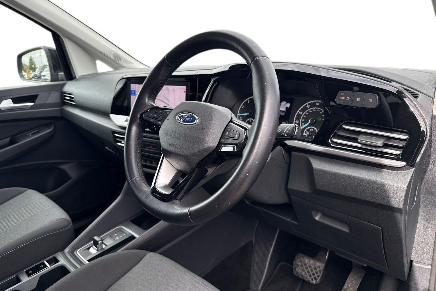 Ford Grand Tourneo Connect Photo 8