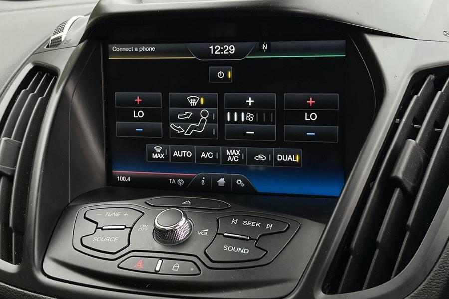 Ford Kuga Photo autoimg-6c62f3b713cedc5ae01bd55bdd3671e8ad1b13f0.jpg