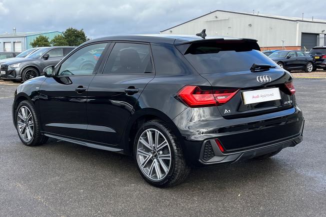 AUDI A1 Photo 37