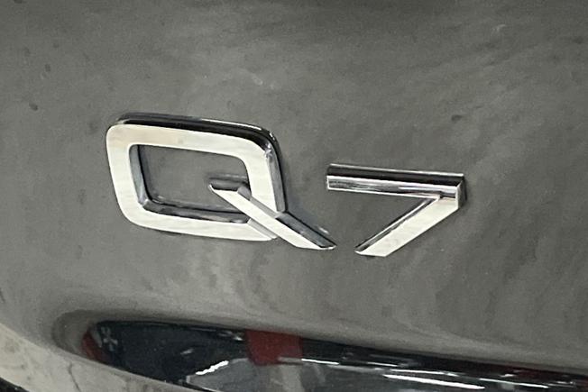 Audi Q7 Photo 34