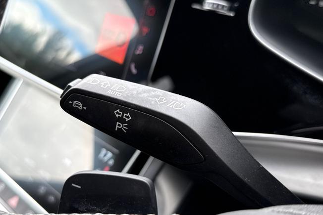 AUDI Q7 Photo 40