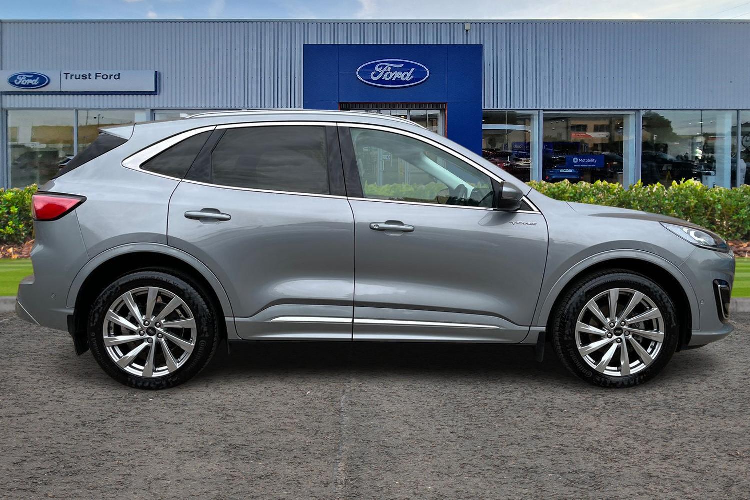 Ford KUGA Photo 2
