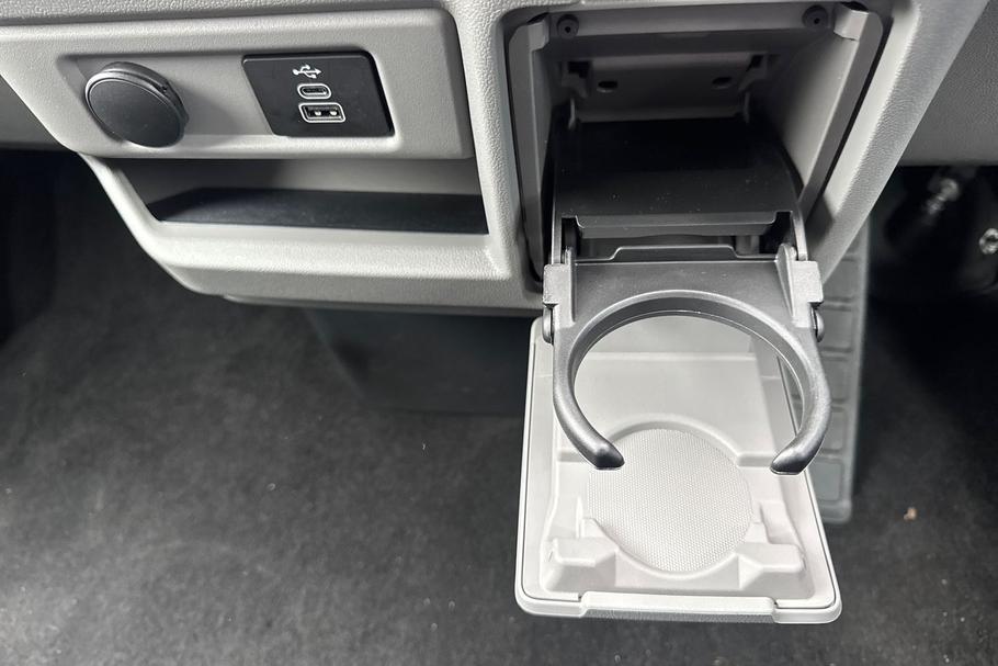Used Ford TRANSIT CUSTOM WO25UTK 29