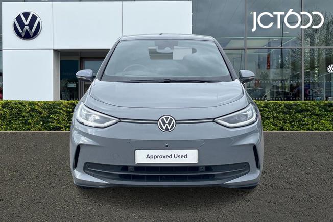 VOLKSWAGEN ID.3 Photo 8