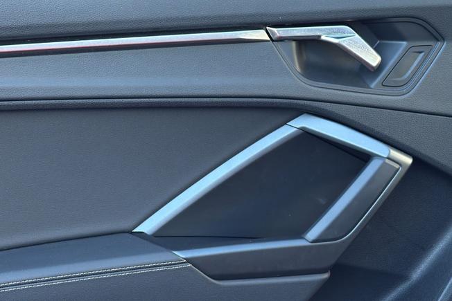 AUDI Q3 Photo 45