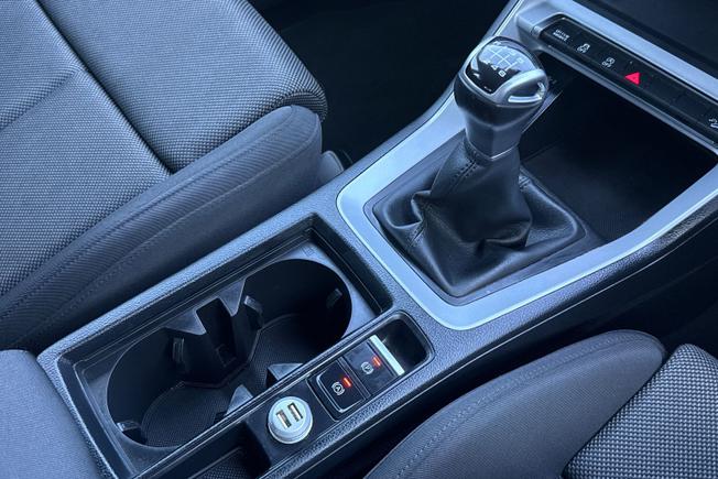 Audi Q3 Photo 36
