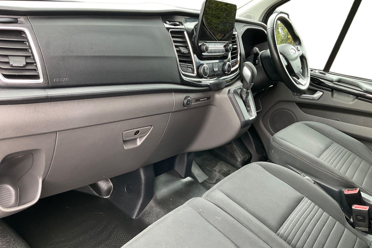 Ford Transit Custom Photo 2
