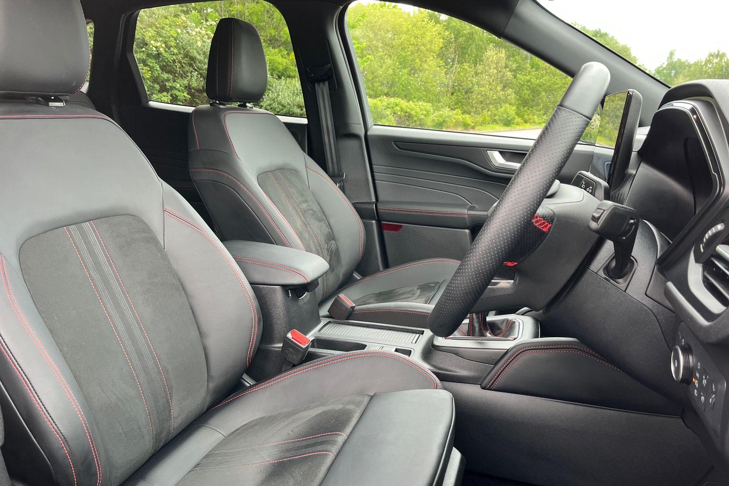 Ford KUGA Photo 16